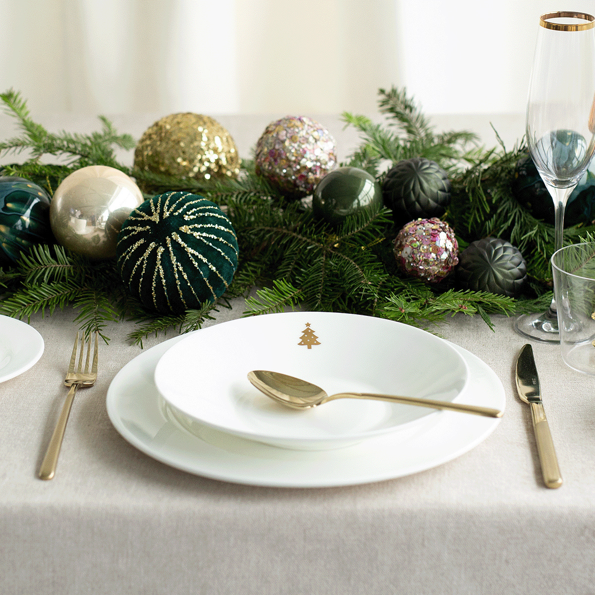 Globok krožnik 22 cm - Premium Platinum Line Merry Christmas