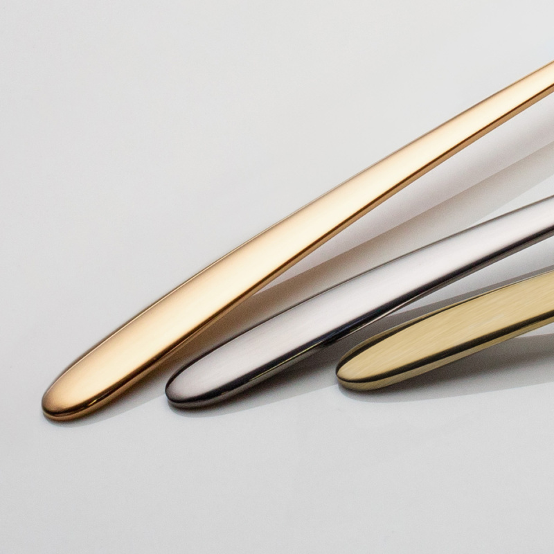 Latte žličke s srčkom zlate set 4 kosi – Love Cutlery
