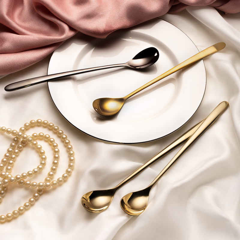 Latte žličke s srčkom zlate set 4 kosi – Love Cutlery