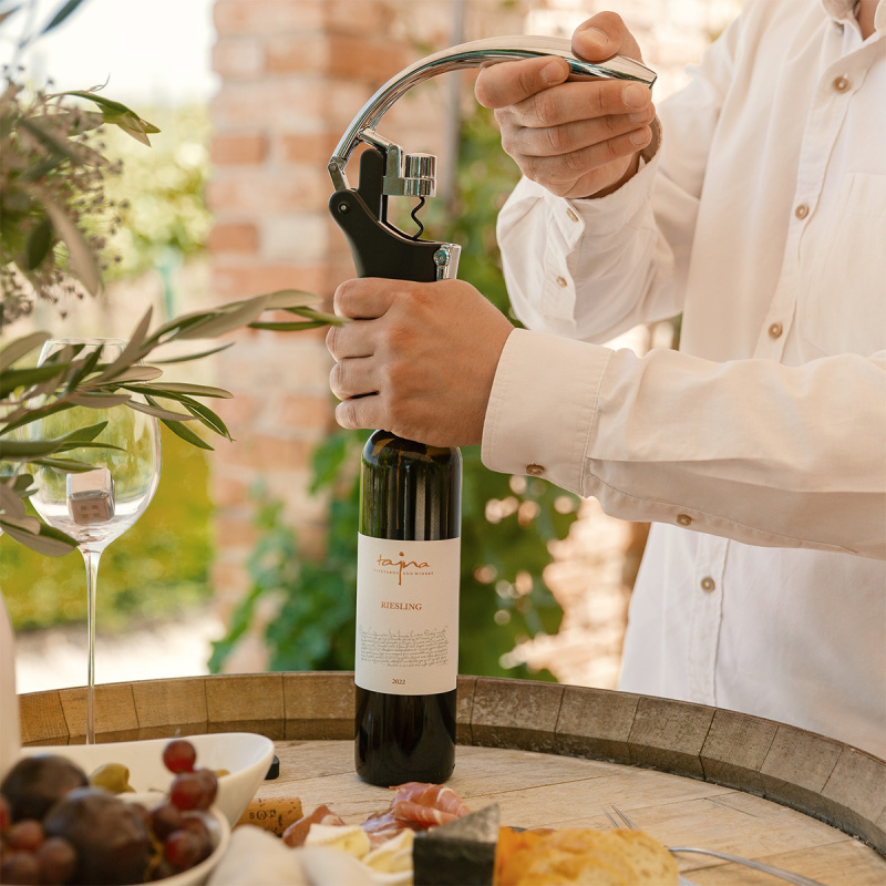 Navpični vzvodni odpirač za vino | Lunasol