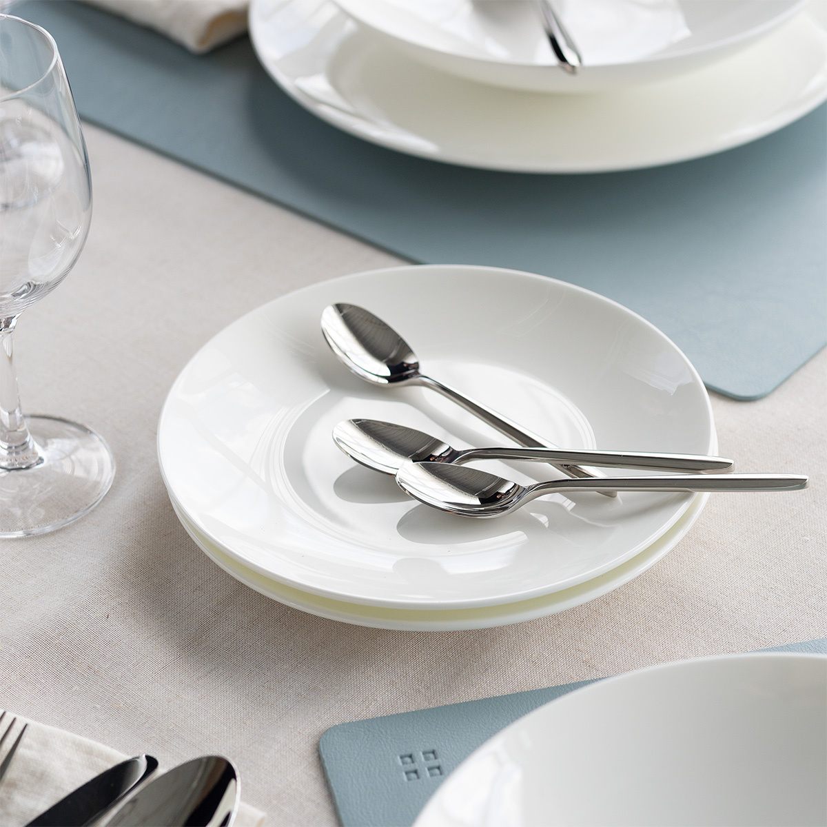 Porcelanasti komplet 12 kosov | Premium Platinum Line