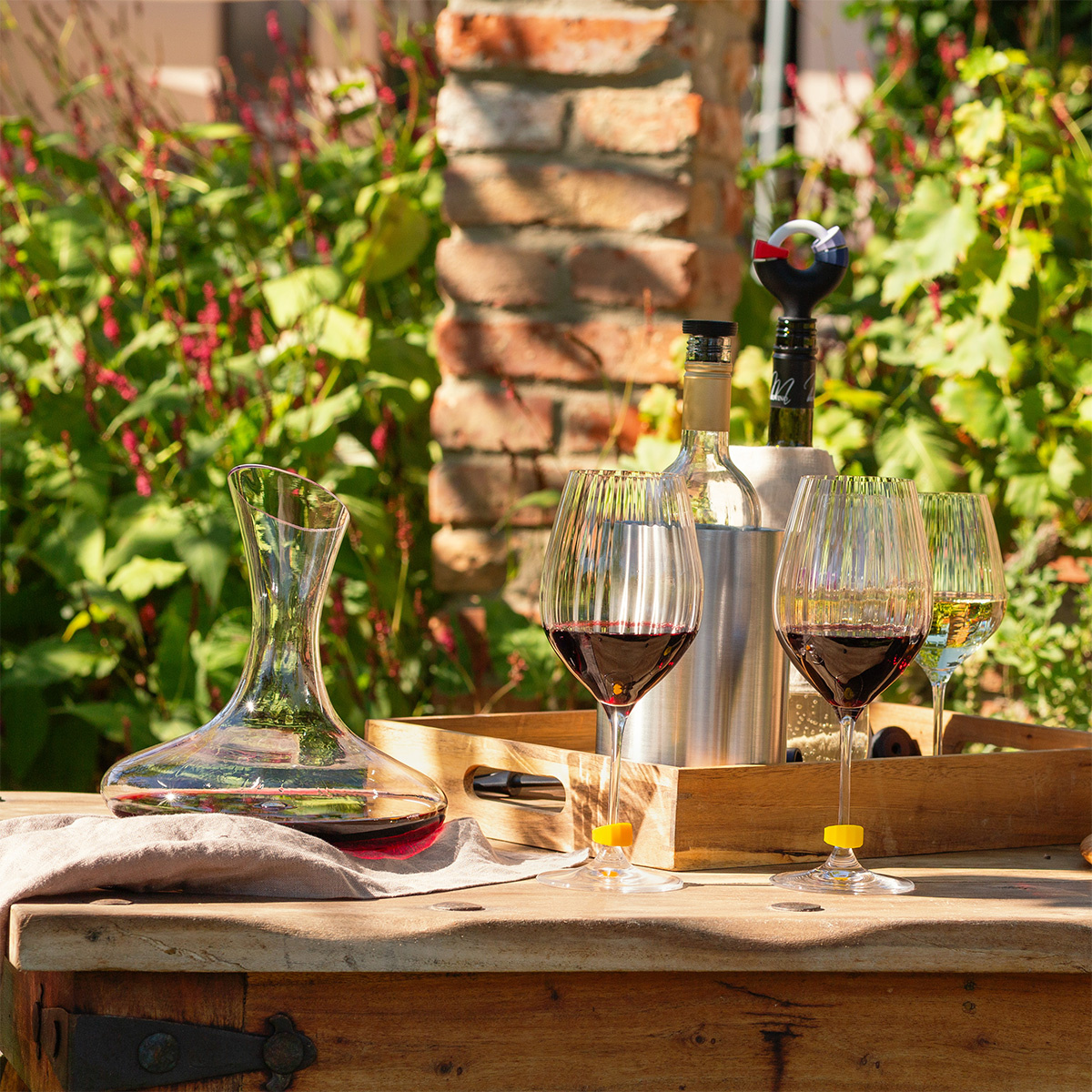 Zamašek za vino in 8 označevalcev kozarcev | Lunasol
