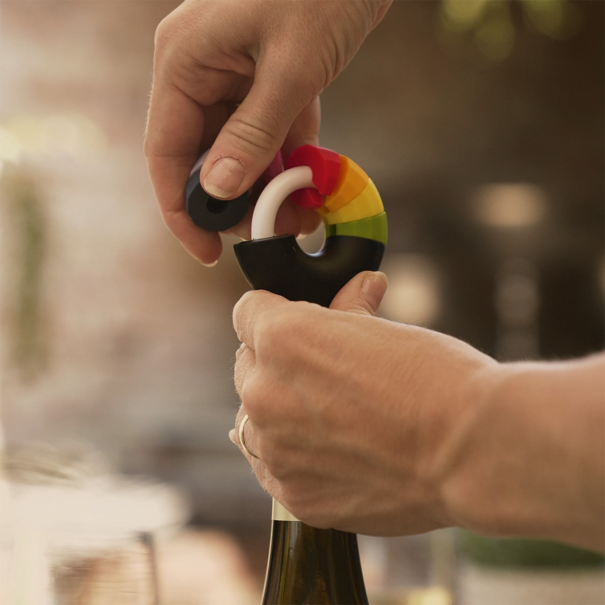 Zamašek za vino in 8 označevalcev kozarcev | Lunasol
