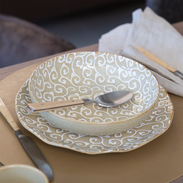 Plitev krožnik Wavy 25 cm | Levante Pearl