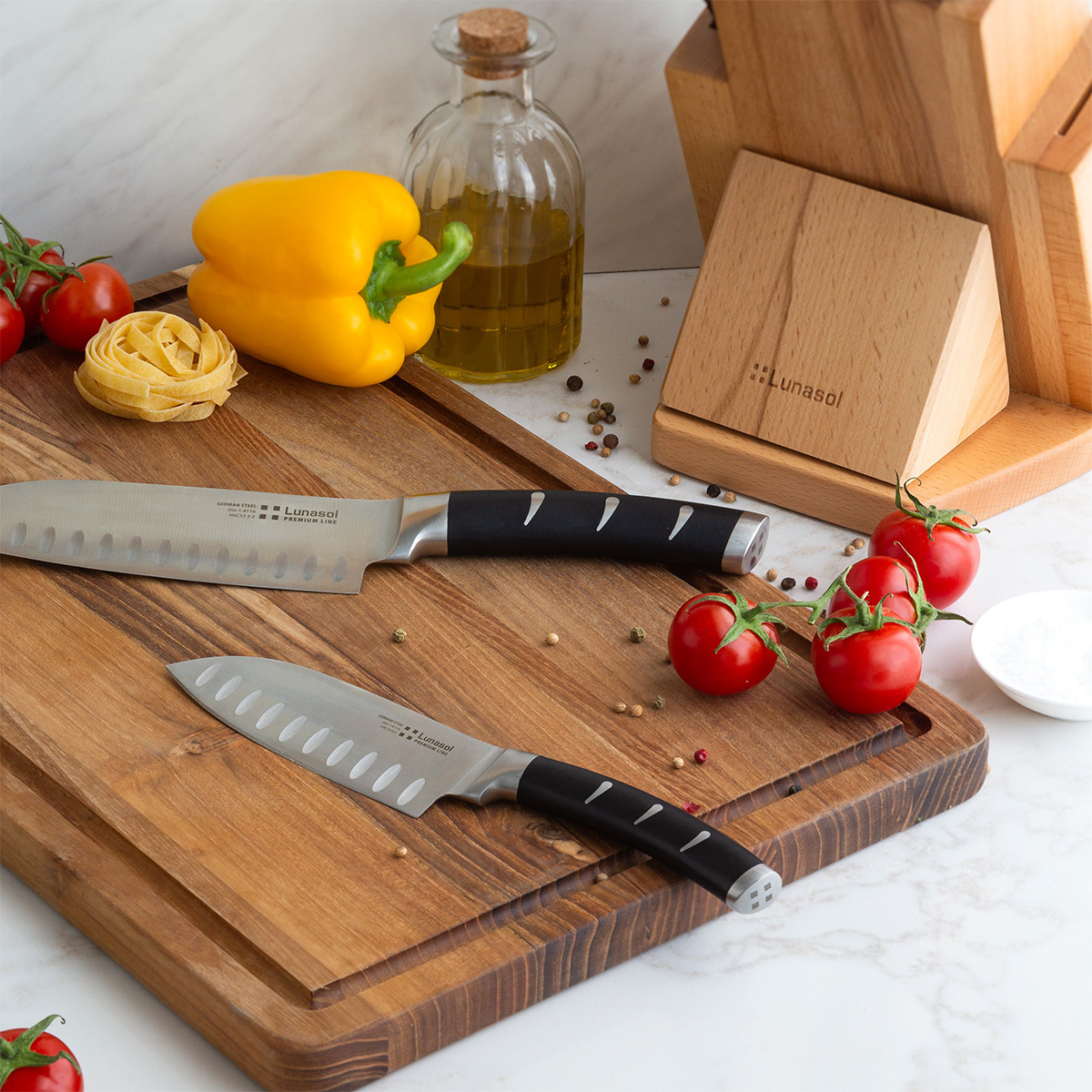 Set nožev v stojalu z brusilnikom 7 kosov - Flow Kitchen