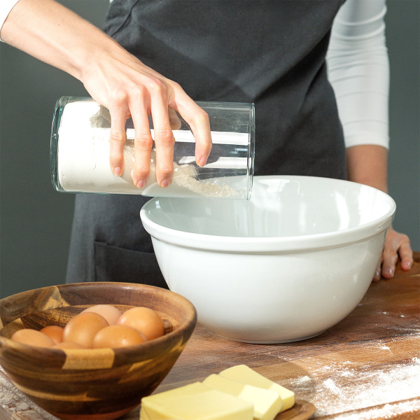 Steklena posoda s pokrovom 1,25 l | Basic Kitchen