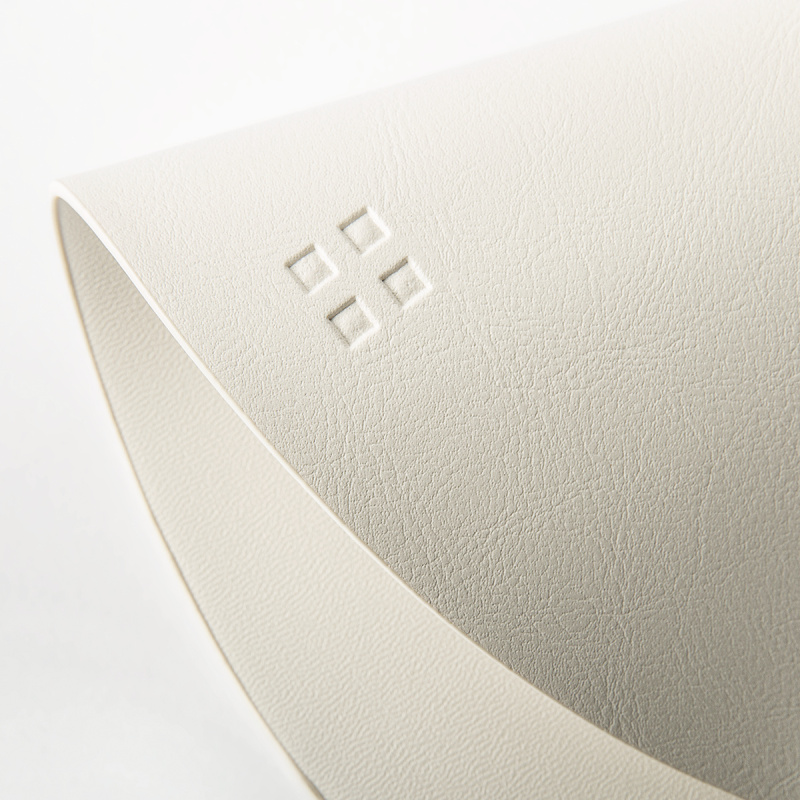 Beli pogrinjek ø 38 cm – Elements Ambiente