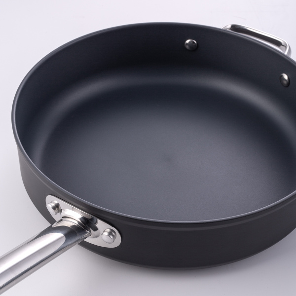 Ponev s titanovo prevleko Ø 28 cm - Saturn Terra Lunasol