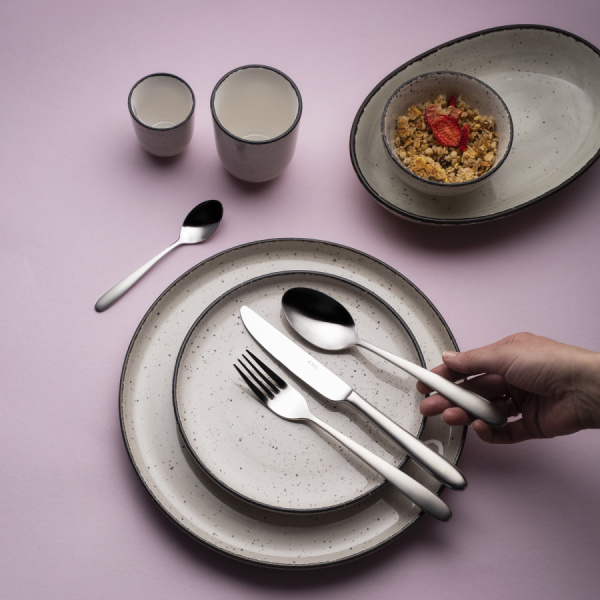 Porcelanasti set 16 kosov - Gaya Atelier sivo škropljeno