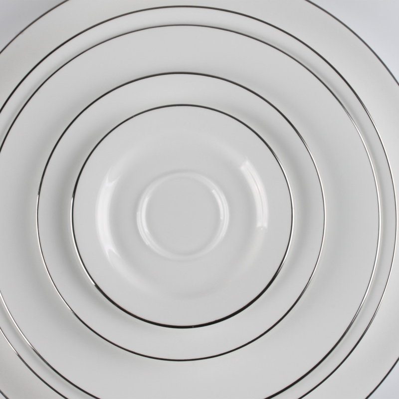 Porcelanasti set 52 kosov - Premium Platinum Line