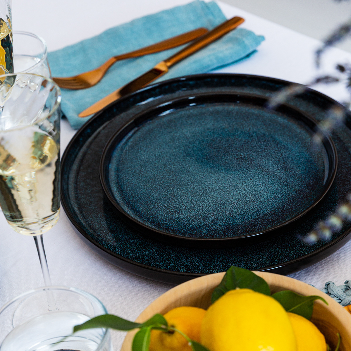 Porcelanasti set 16 kosov - Gaya RGB Night Sky Lunasol
