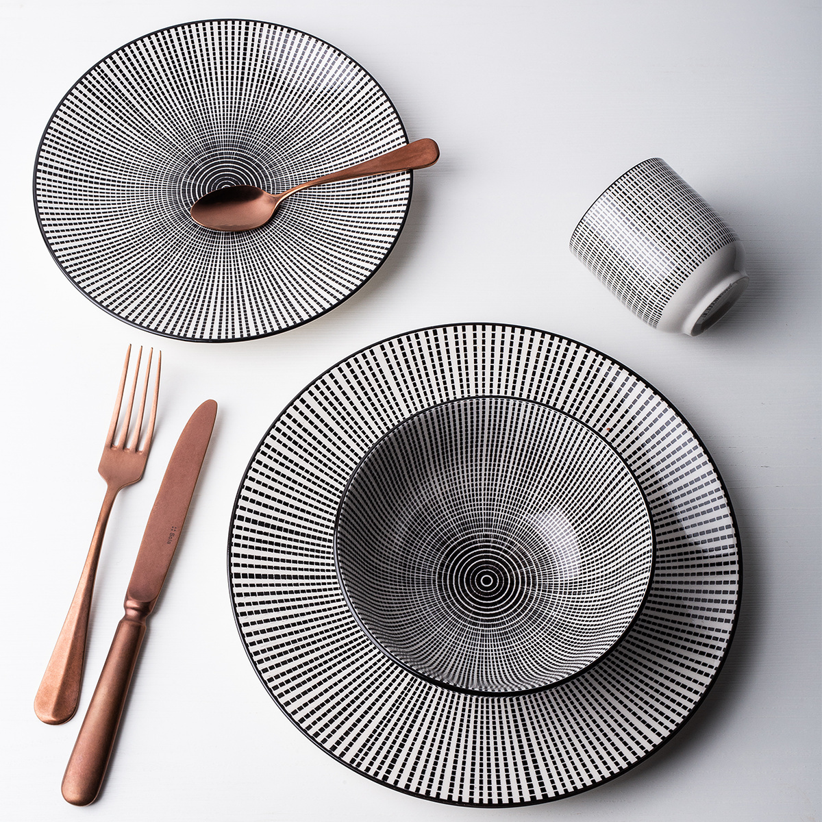 Porcelanasti set 24 kosov – Elements Asia Fire